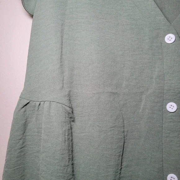 Swimsuit Cover-up CUPSHE Sage Green Button Front Cap Sleeves Size Med NWT - Picture 3 of 10